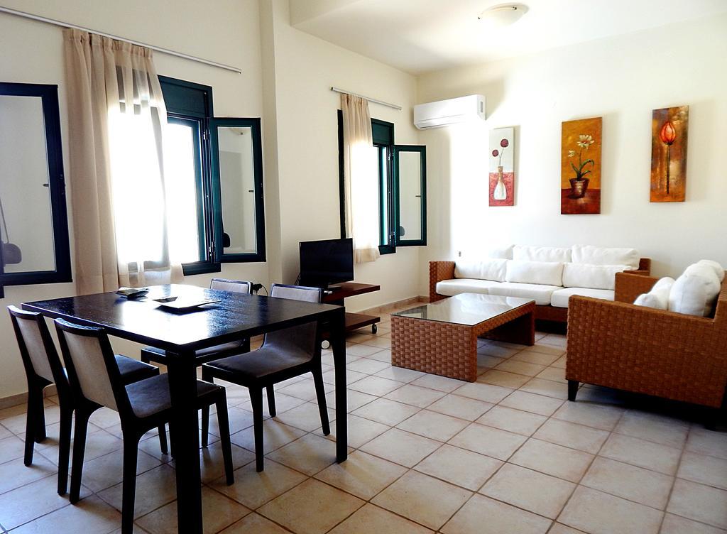 Villa Eleni Asprouliánoi Esterno foto