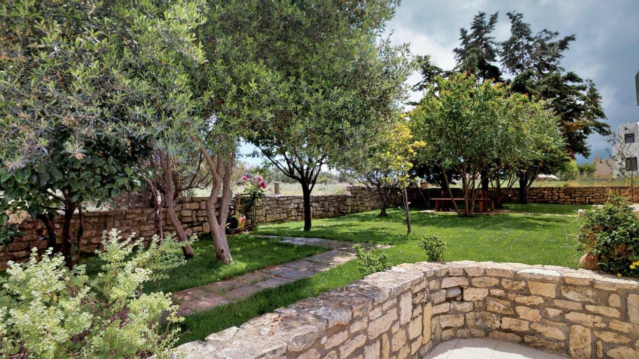 Villa Eleni Asprouliánoi Esterno foto