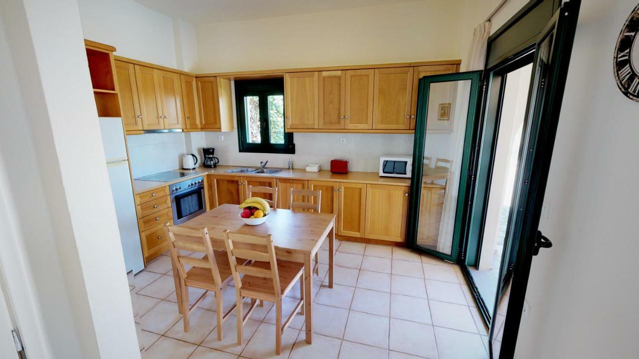 Villa Eleni Asprouliánoi Esterno foto